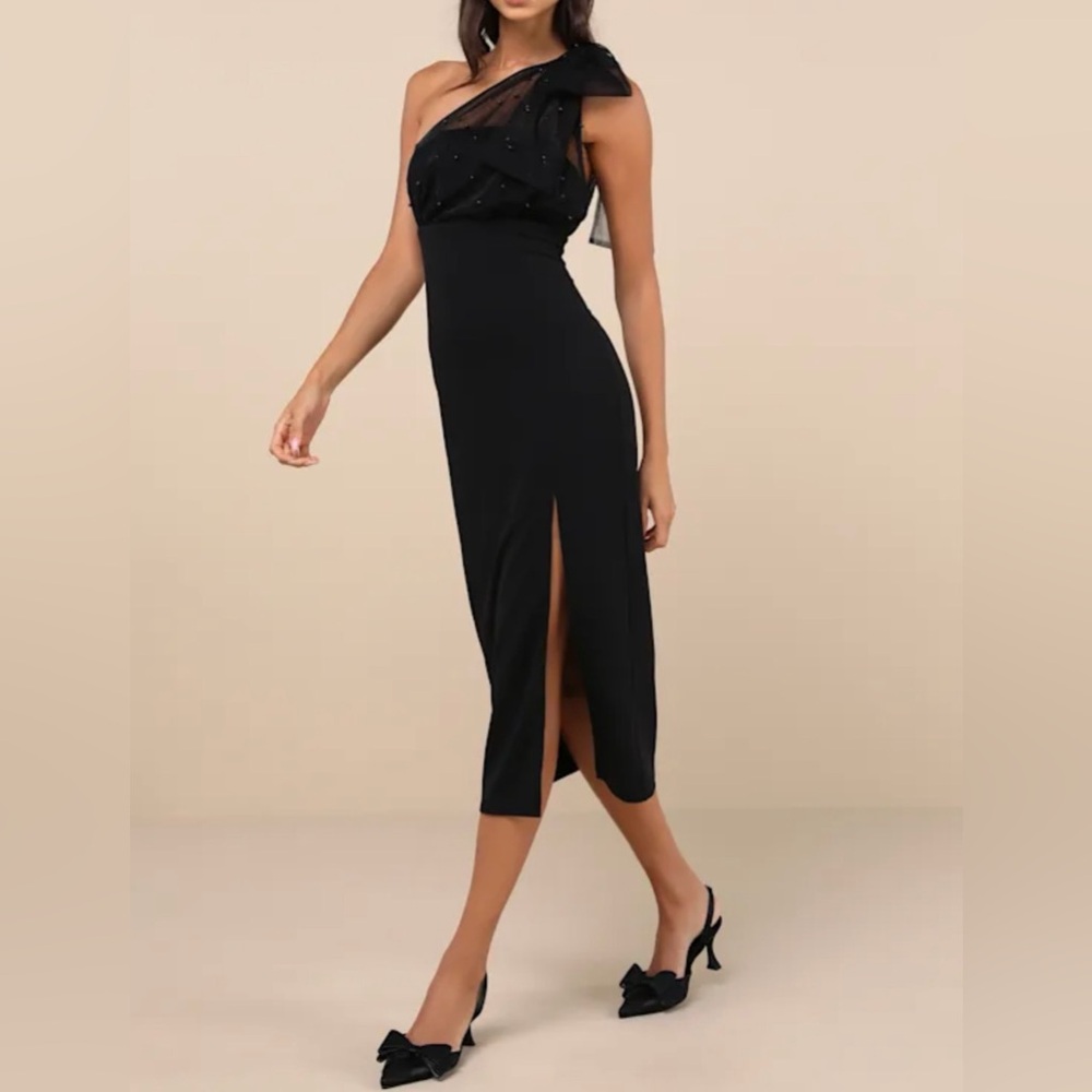 Lulu's Black One-Shoulder Midi Dress with Sheer Bow Accent - Picture 10 of 11